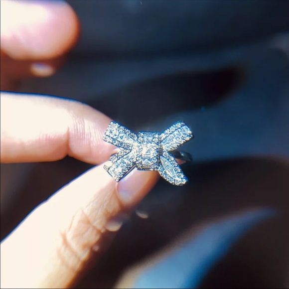 925 silver Sparkling Big Bow Knot Stackable Ring - Picture 4 of 6